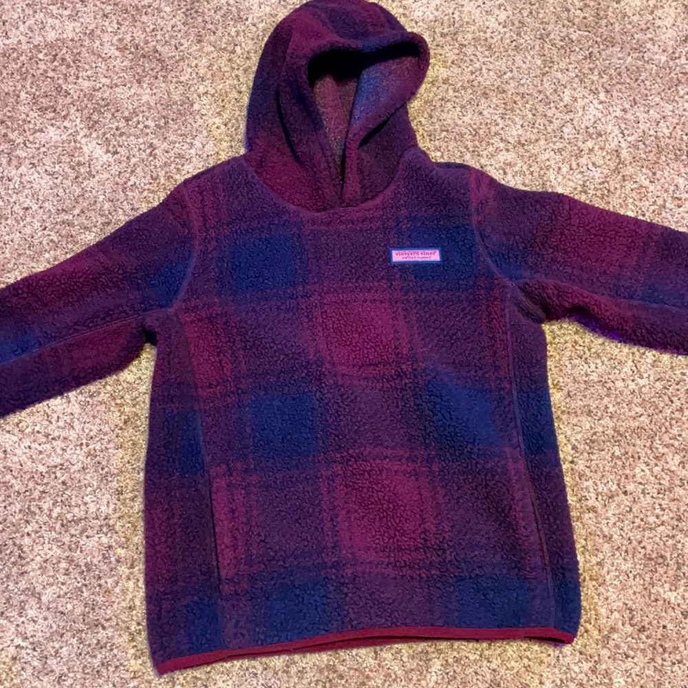 Youth medium vineyard vines Sherpa hoodie